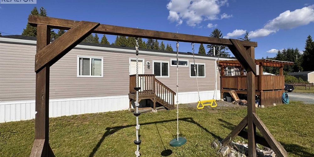 27 5204 ACKROYD STREET Terrace Photo 16 27 5204 ACKROYD STREET Terrace Photo 16